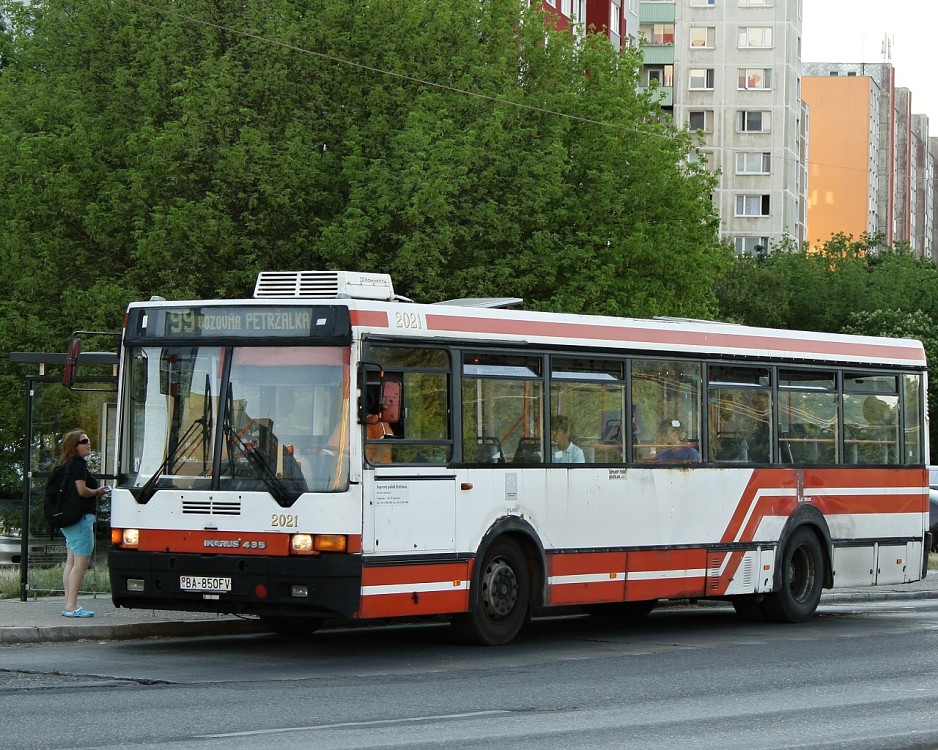 Ikarus 415 #2021