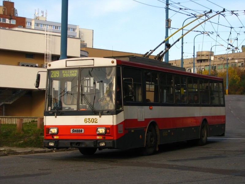 Škoda 14 Tr #6302