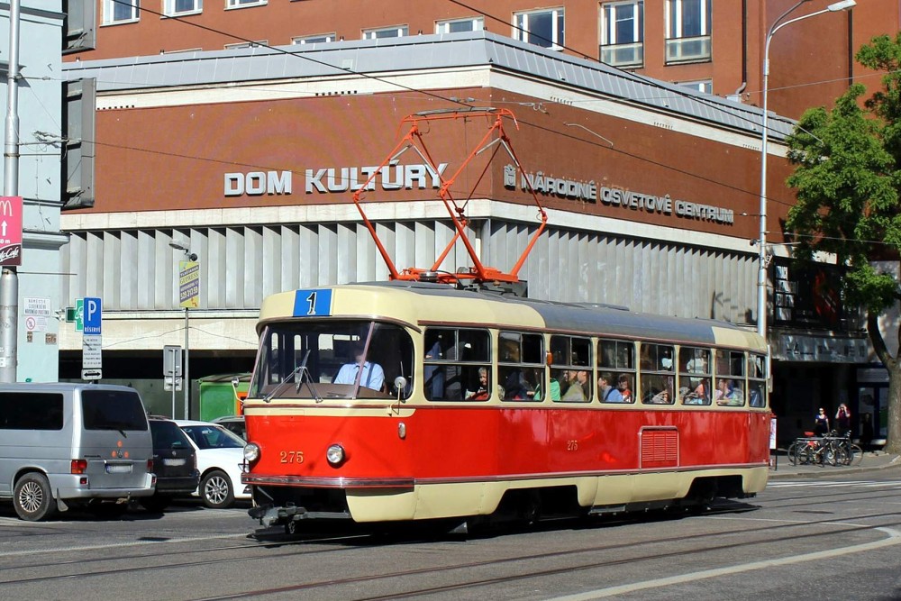 Tatra T3 #275