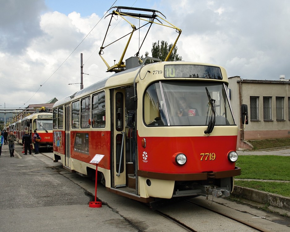 Tatra T3 #7719