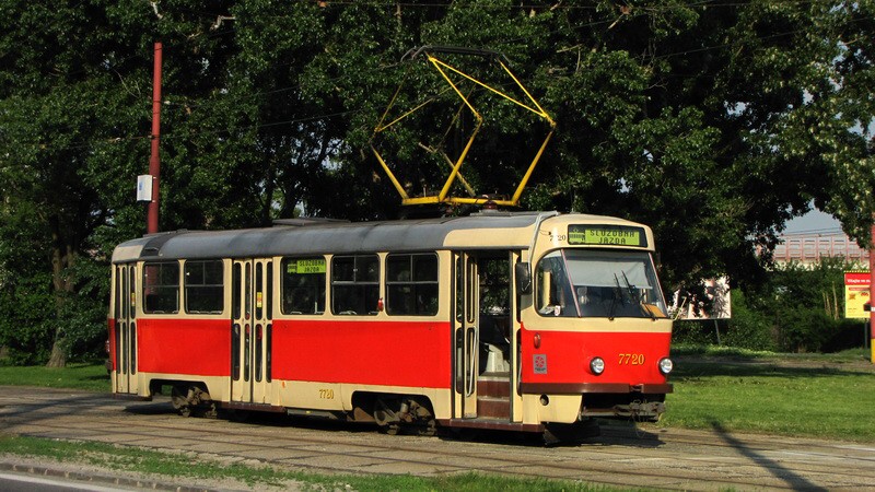 Tatra T3 #7720
