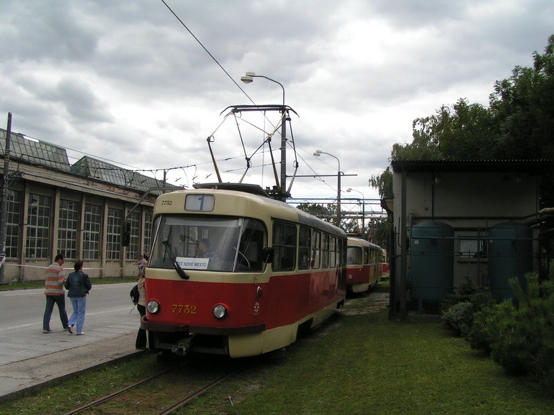 Tatra T3 #7732