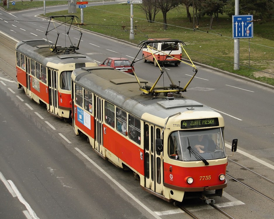 Tatra T3 #7735