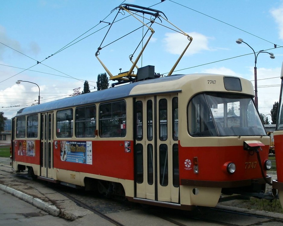 Tatra T3 #7747