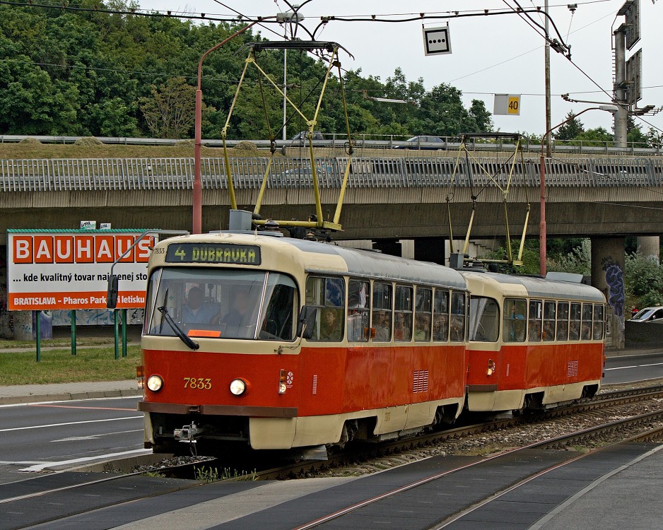 Tatra T3 #7833
