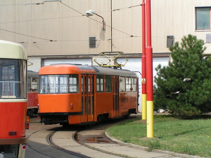 Tatra T3 #8438