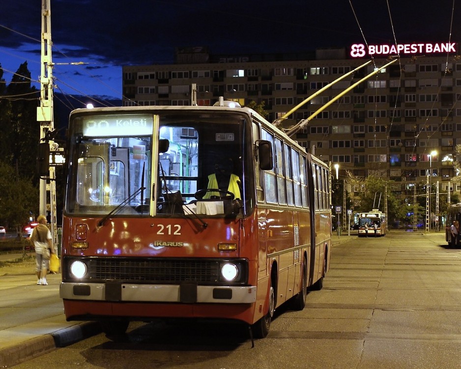 Ikarus-GVM 280T #212