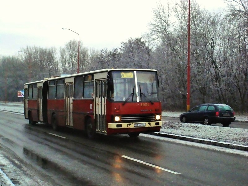Ikarus 280 #4951