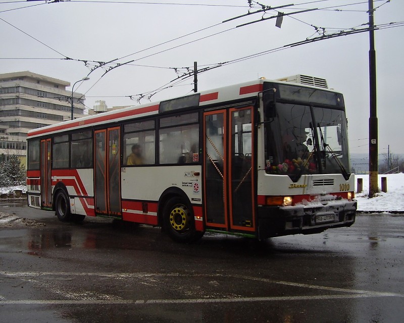 Ikarus 415 #1010