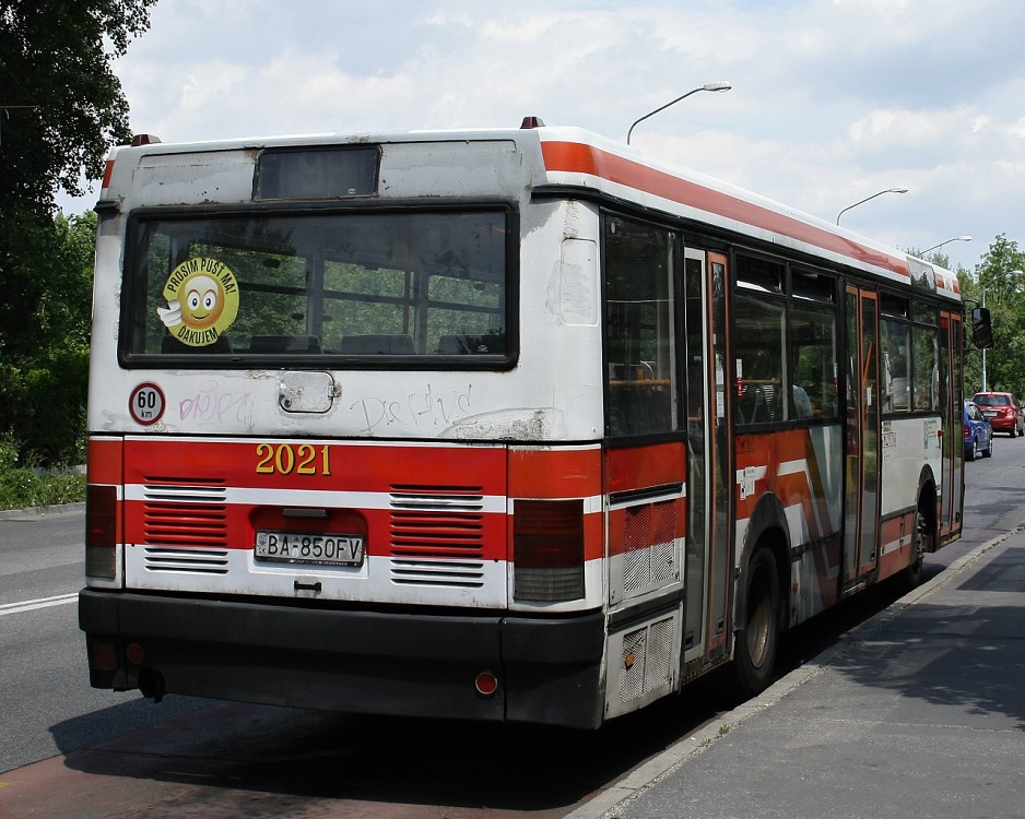 Ikarus 415 #2021