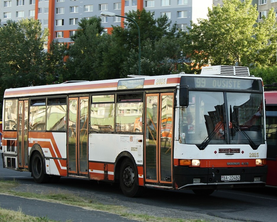 Ikarus 415 #2023