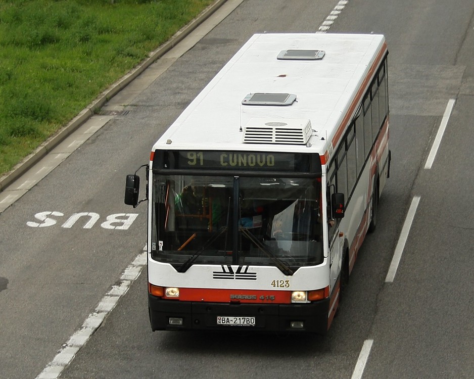 Ikarus 415 #4123