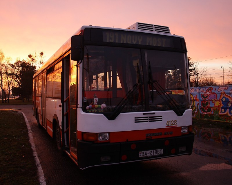 Ikarus 415 #4125
