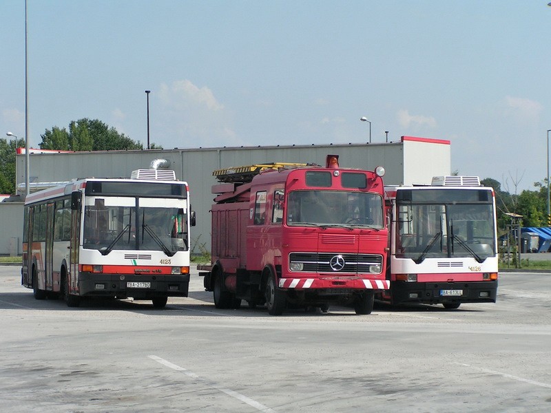 Ikarus 415 #4126
