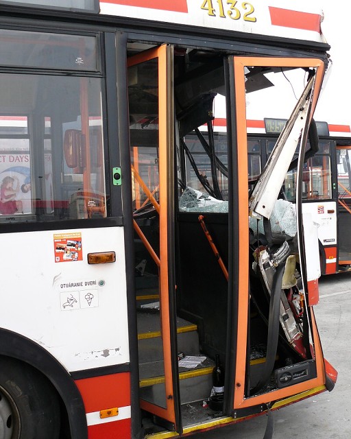 Ikarus 415 #4132