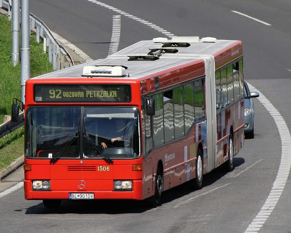 Mercedes-Benz O 405 GN2 #1506