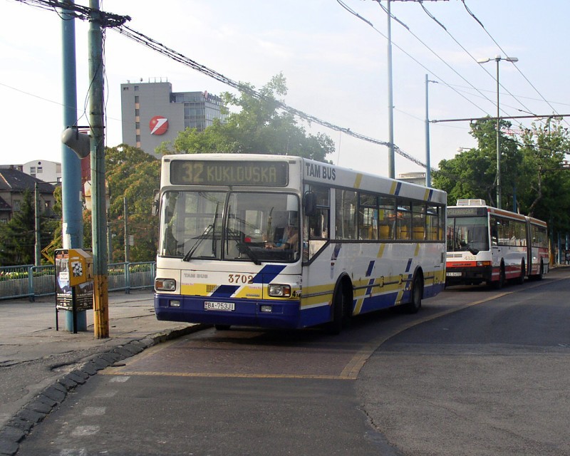 TAM 232 A 116 M #3702