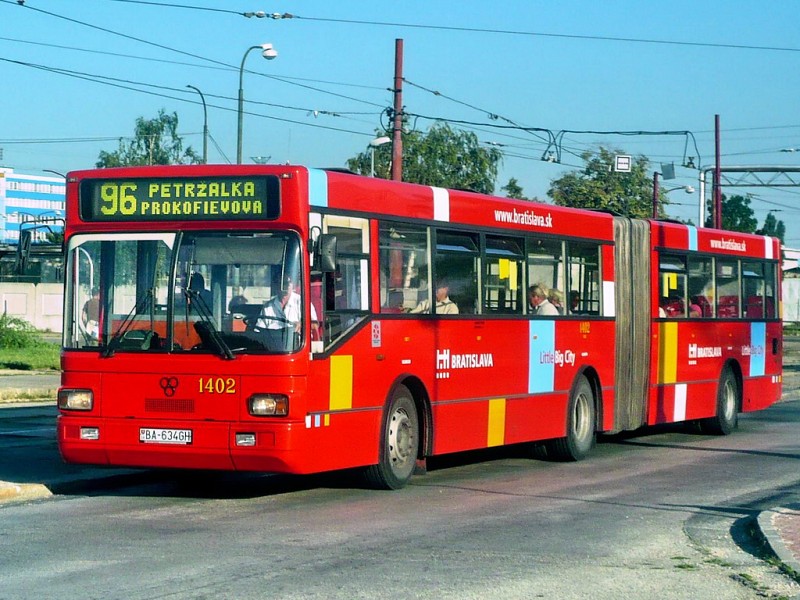 TAM 272 A 180 M #1402