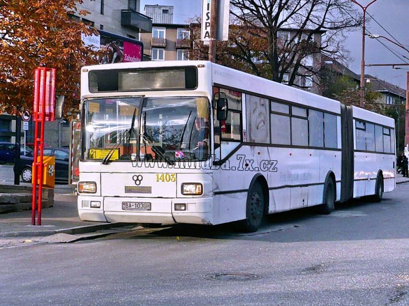 TAM 272 A 180 M #1403