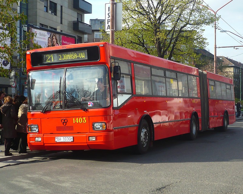 TAM 272 A 180 M #1403