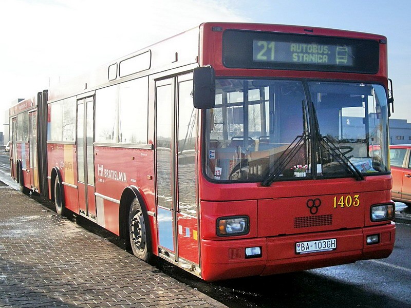 TAM 272 A 180 M #1403