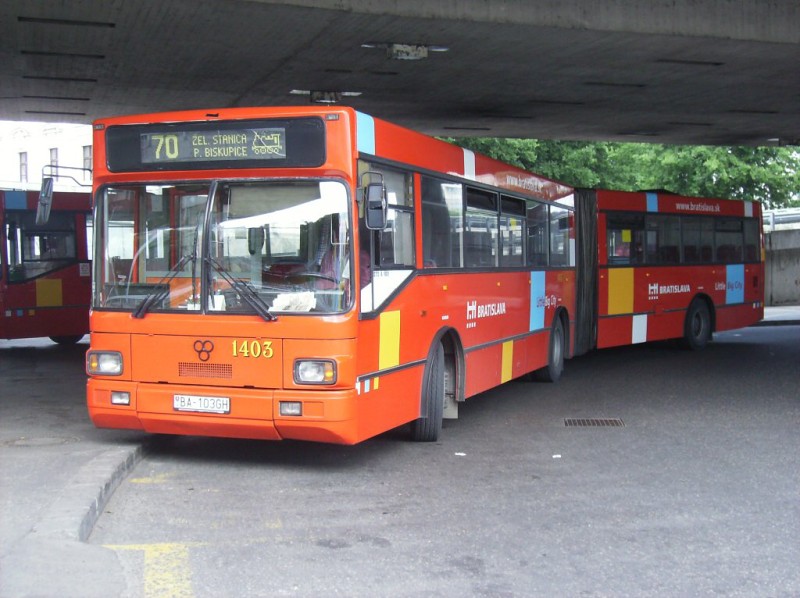 TAM 272 A 180 M #1403