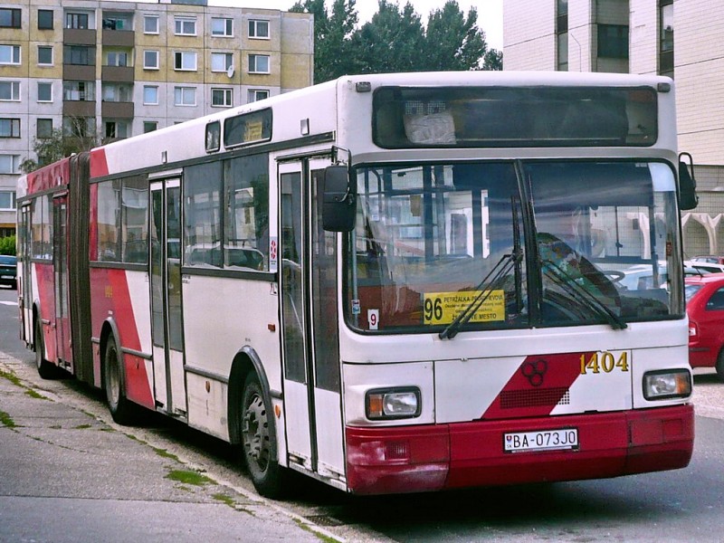 TAM 272 A 180 M #1404