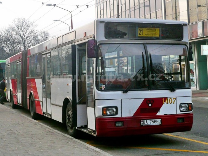 TAM 272 A 180 M #1407