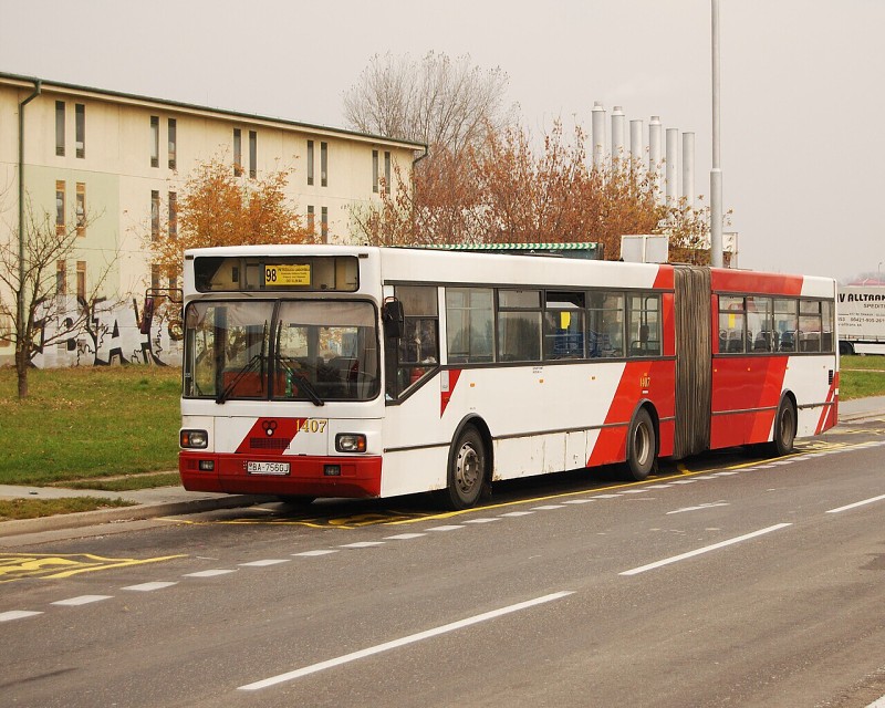 TAM 272 A 180 M #1407