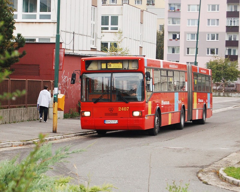 TAM 272 A 180 M #1409