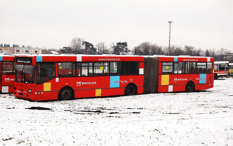 TAM 272 A 180 M #1410