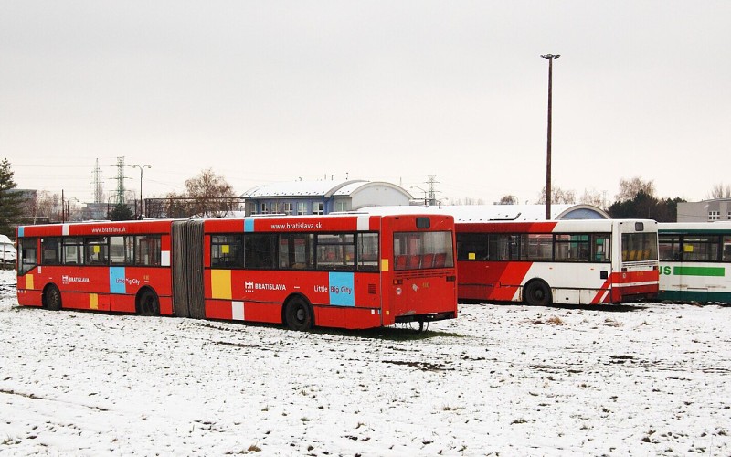 TAM 272 A 180 M #1410