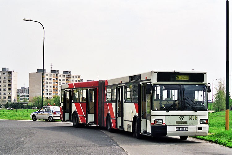 TAM 272 A 180 M #1412