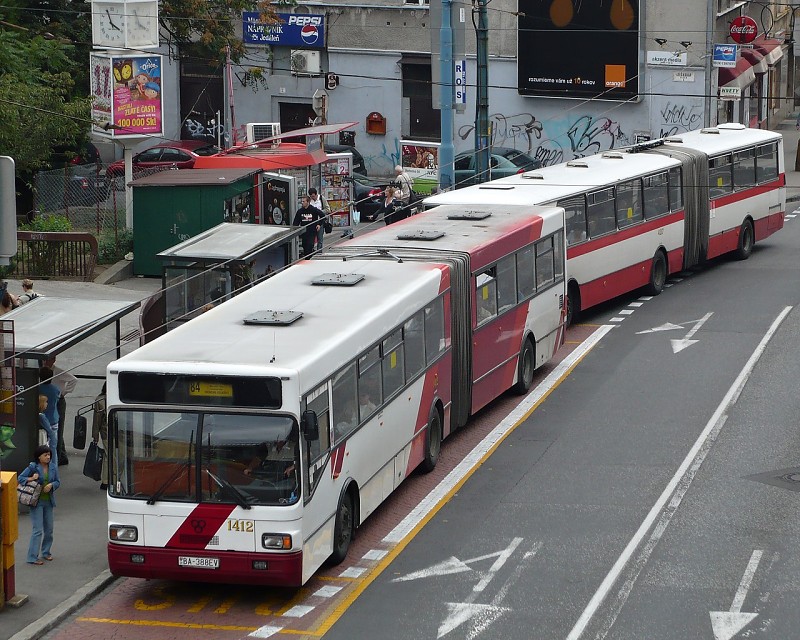 TAM 272 A 180 M #1412