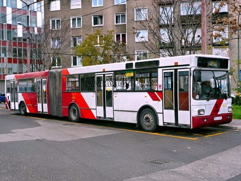 TAM 272 A 180 M #1412