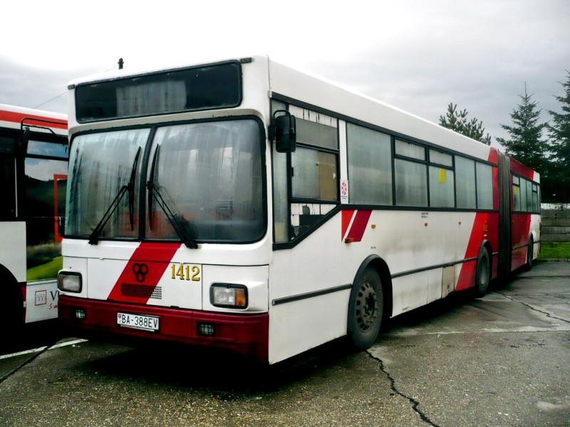 TAM 272 A 180 M #1412