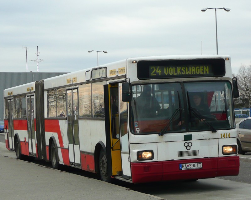 TAM 272 A 180 M #1414