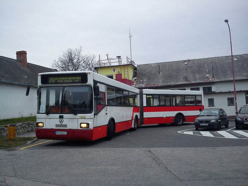 TAM 272 A 180 M #1414