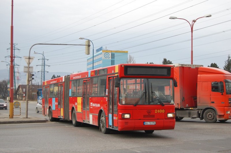 TAM 272 A 180 M #2400