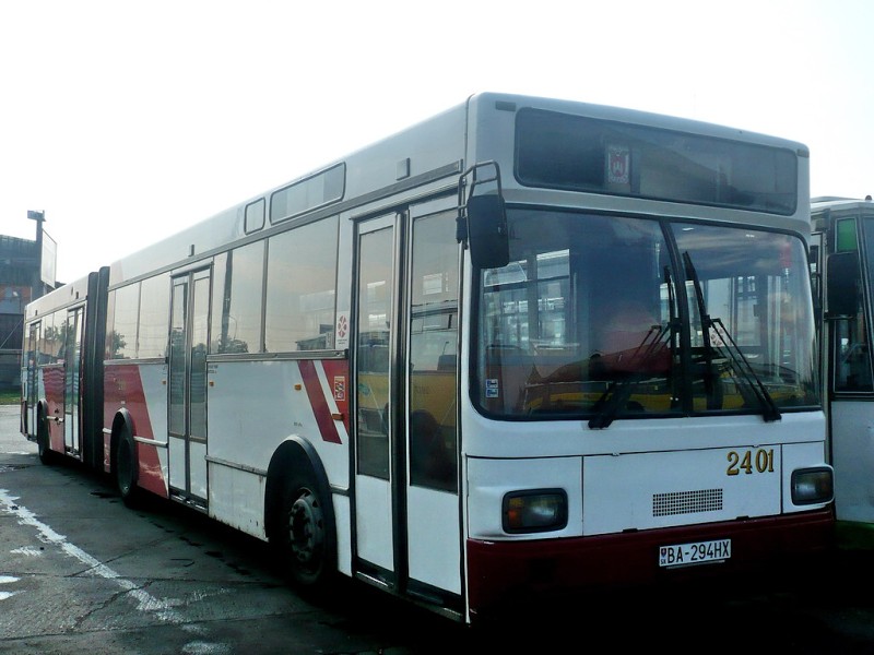 TAM 272 A 180 M #2401