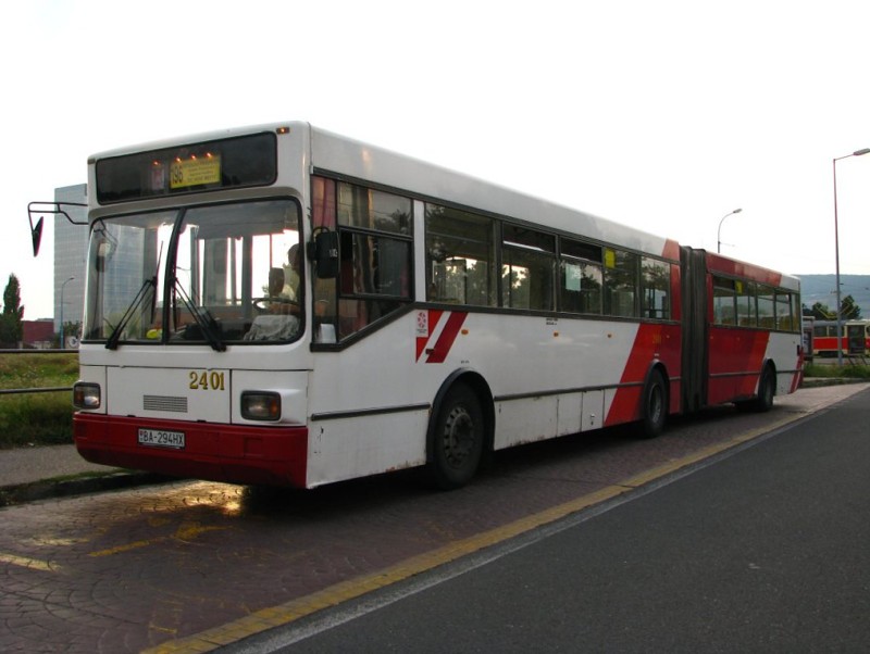 TAM 272 A 180 M #2401