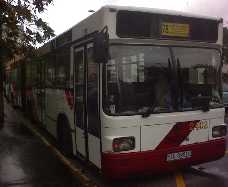 TAM 272 A 180 M #2402