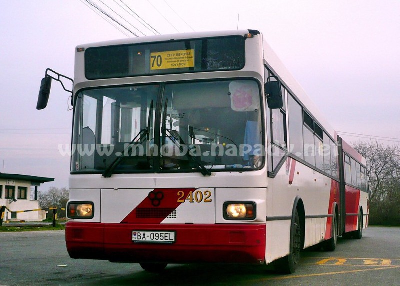 TAM 272 A 180 M #2402