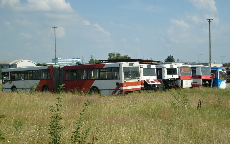 TAM 272 A 180 M #2402