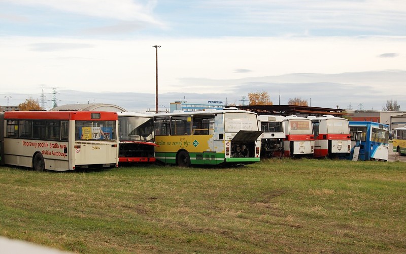 TAM 272 A 180 M #2403