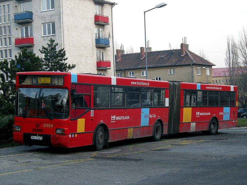 TAM 272 A 180 M #2404