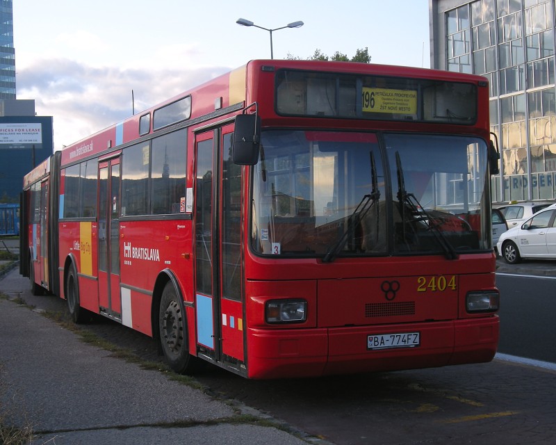 TAM 272 A 180 M #2404