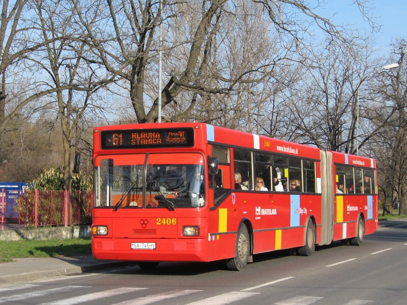 TAM 272 A 180 M #2406