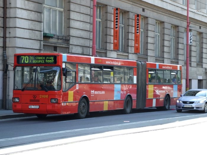 TAM 272 A 180 M #2406