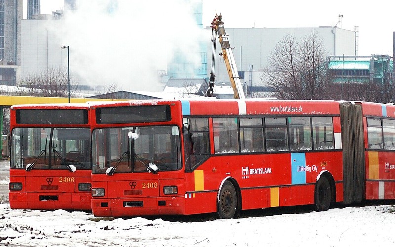 TAM 272 A 180 M #2408